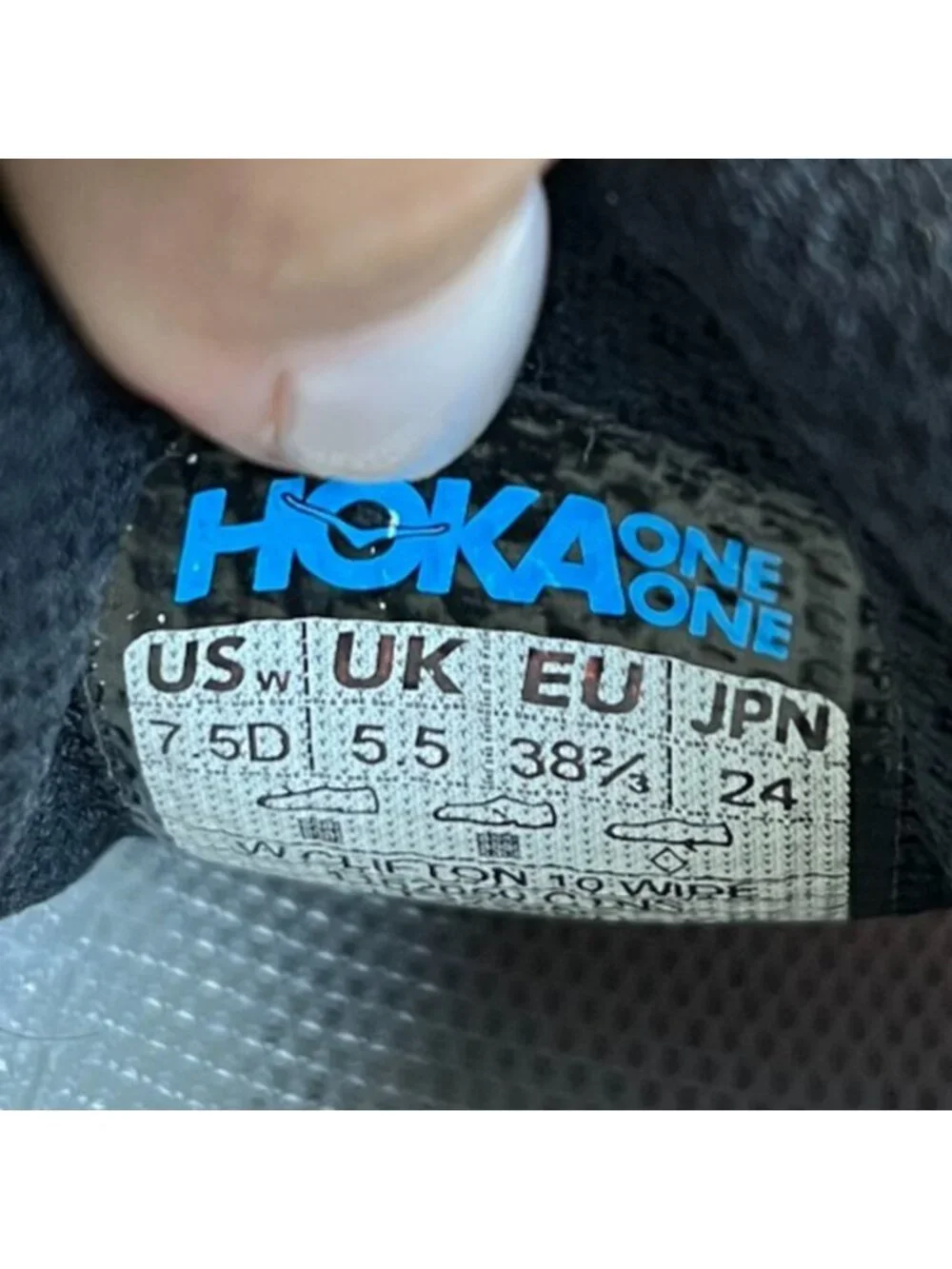 Hoka missing insoles